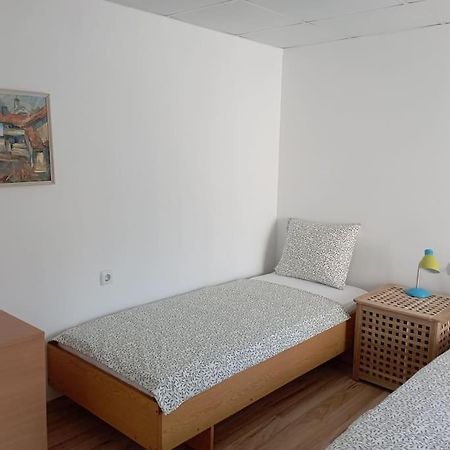 Gradina Apartment Montana Eksteriør billede