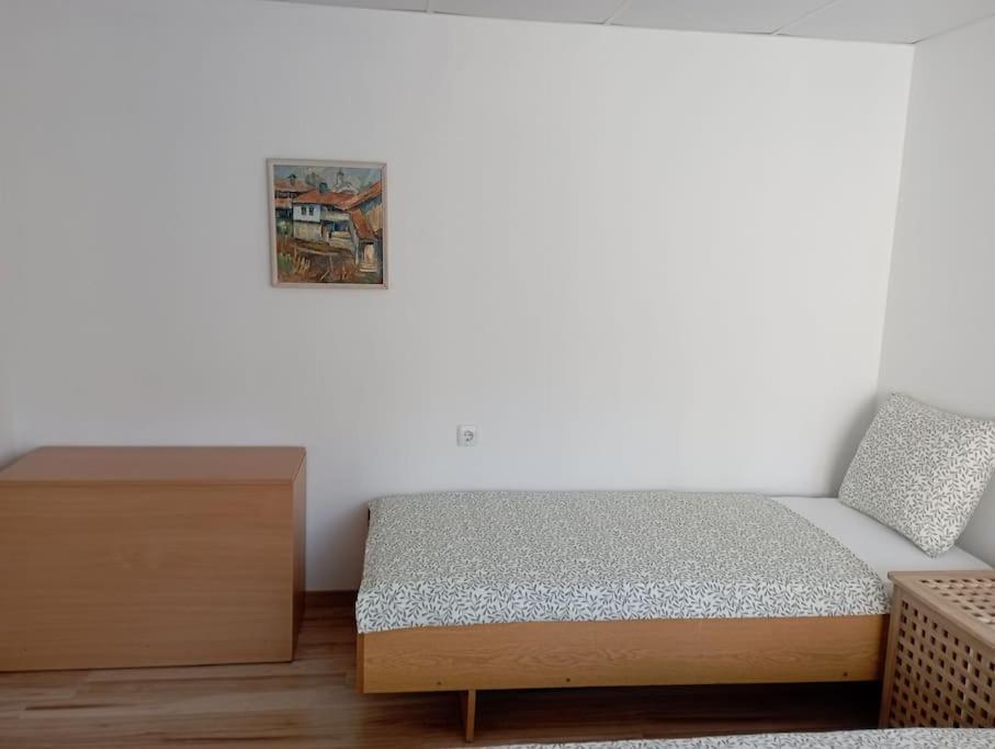 Gradina Apartment Montana Eksteriør billede